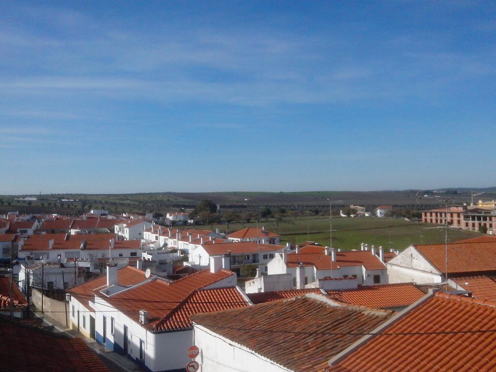 Gasthaus Casa Da Planicie Reguengos de Monsaraz Exterior foto